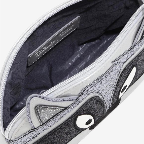 NWT Danielle Nicole x Disney Meeko Cosmetic Bag - Picture 9 of 10